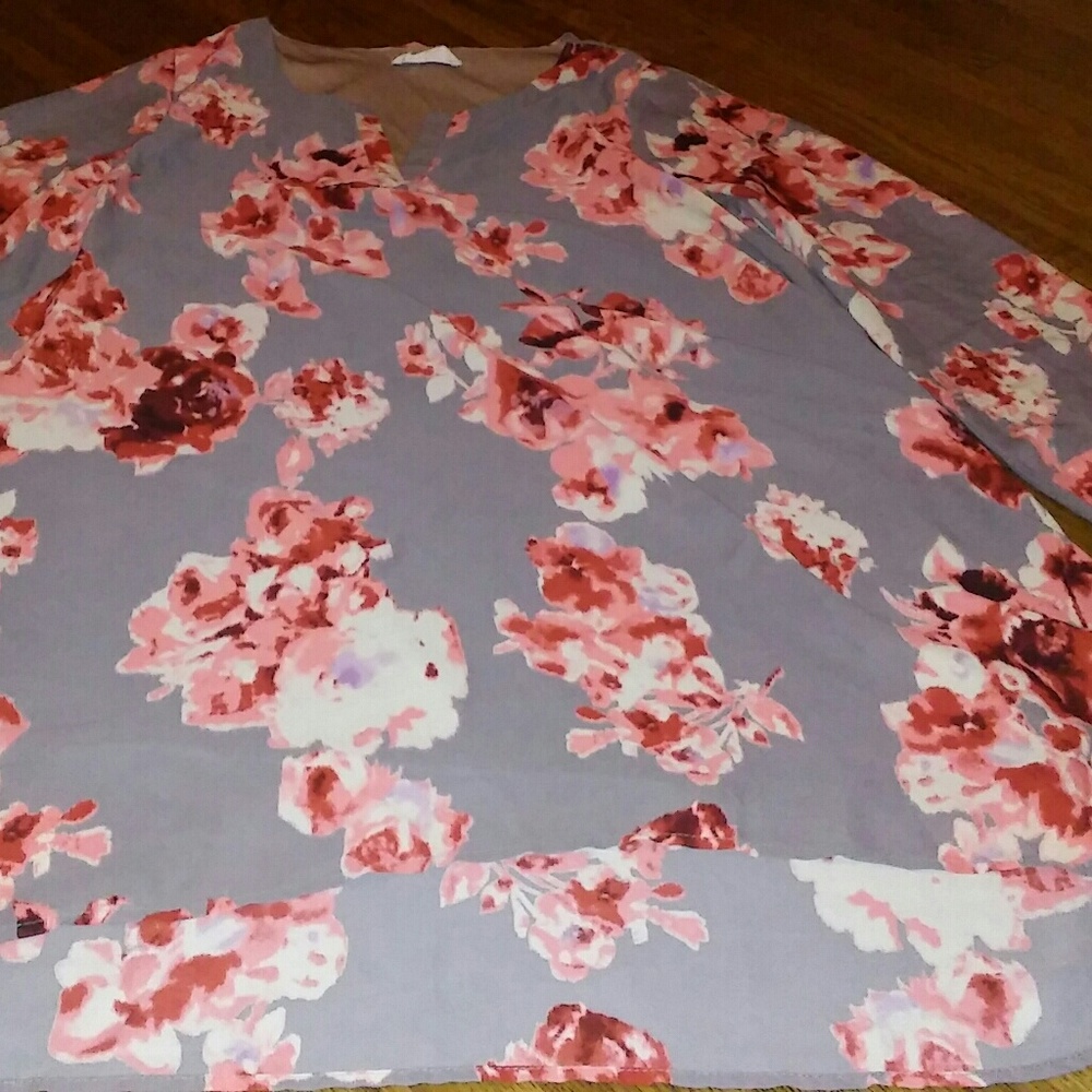 Blouse - Picture 3 of 3